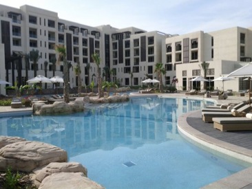 park-hyatt-abu-dhabi-resort-and-villas-pool-area-lagoon-pool